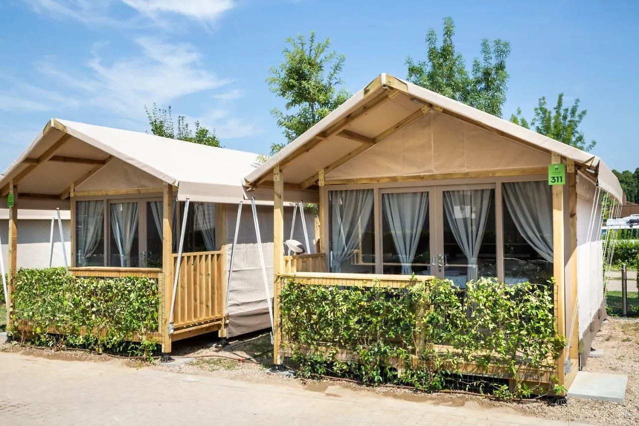 Hu Firenze Camping In Town Parque de Campismo